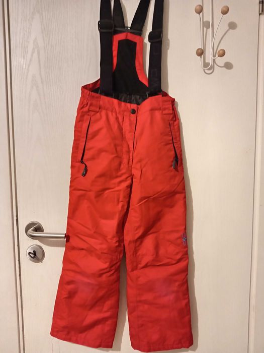 Детски ски екип на марка СМР 128см