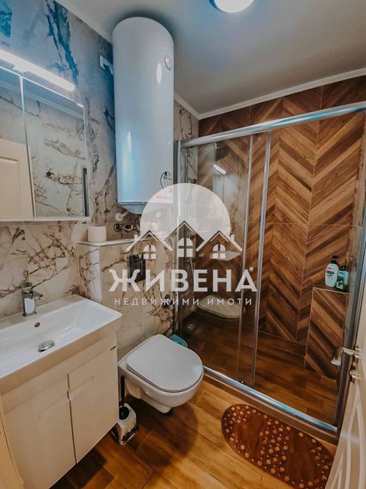 Дава се под наем Тристаен апартамент в Варна, ВИНС - 110 кв.м за 1196.97 € - Снимка #12