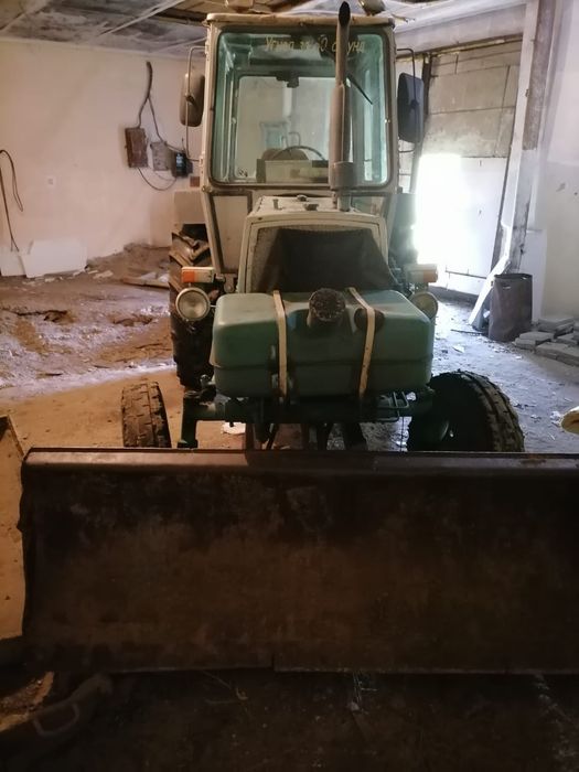 Продам экскаватор