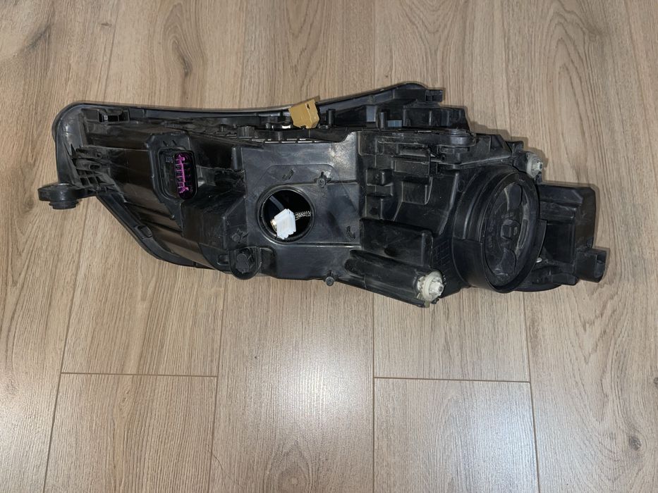 Vand far Skoda Superb 3 bixenon