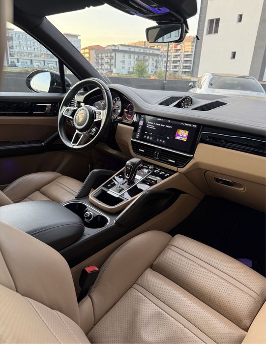 Porsche cayenne s 441 cp