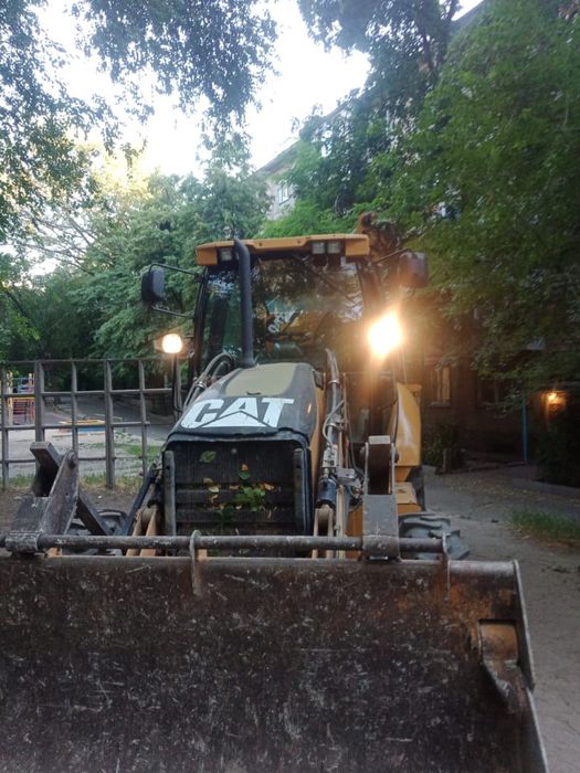 Услуги аренды экскаватор погрузчик