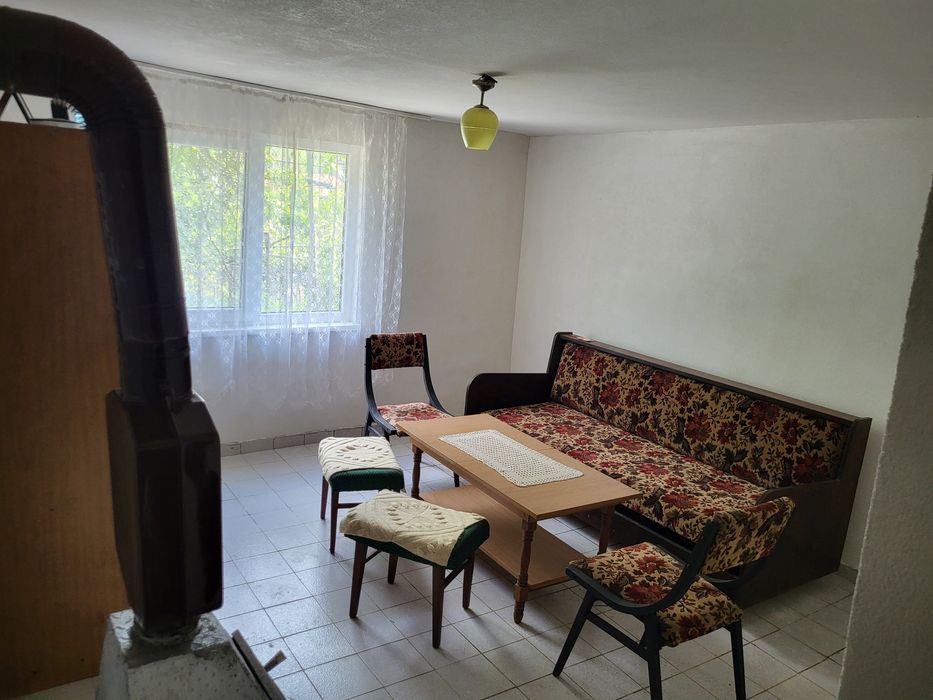 Двуетажна къща 150m2 с. Дрен