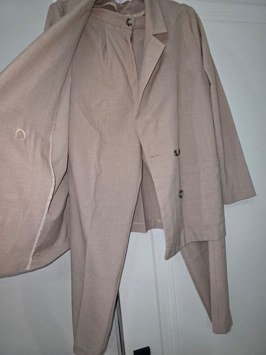 Костюм, платье 46 размер