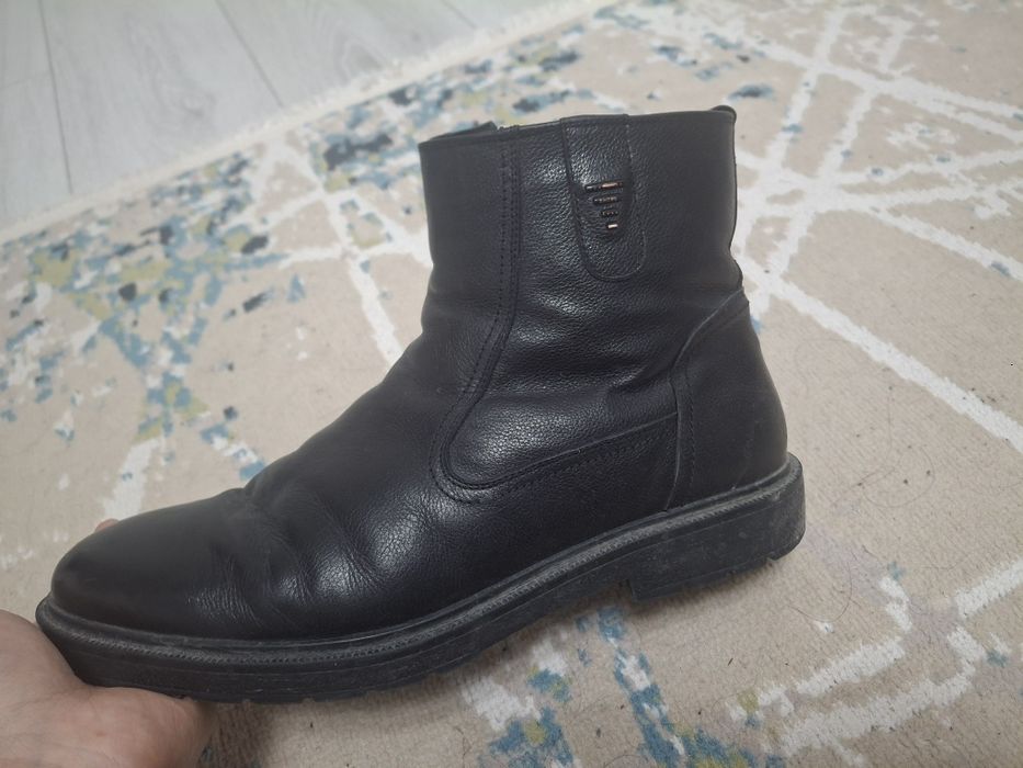 Хорошие зимние ботинки.