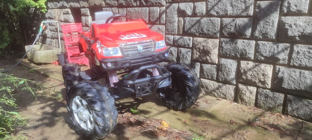 Детски електрически джип Monster Truck