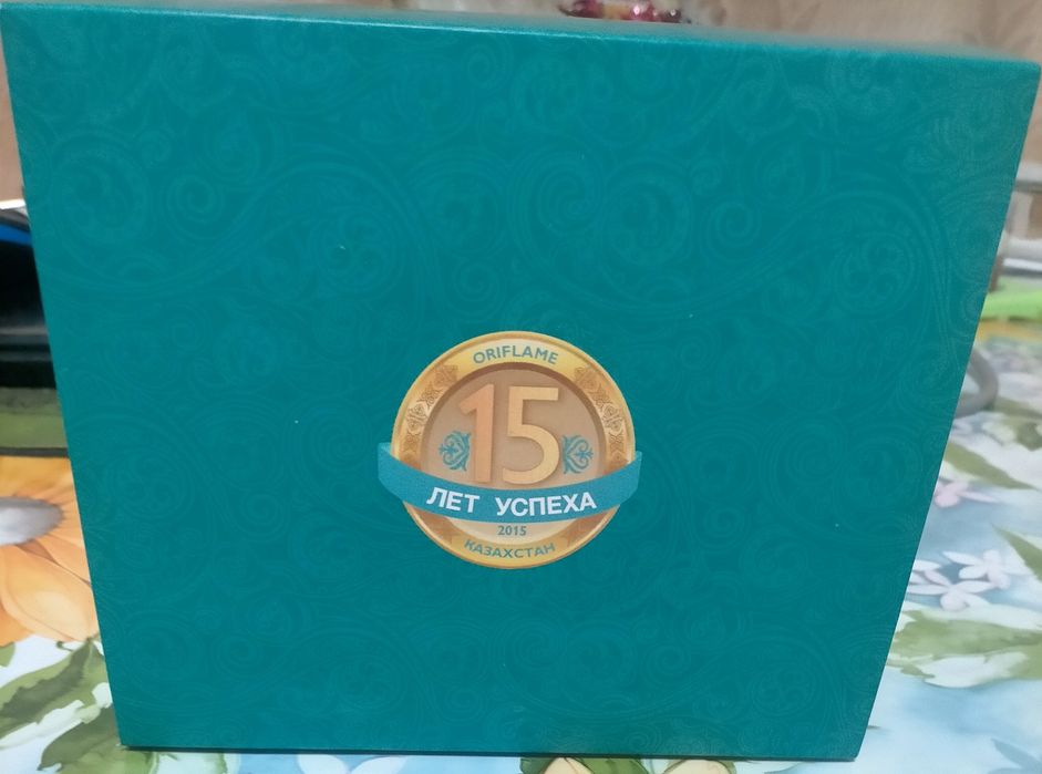 Продам подарочный набор из двух пиал