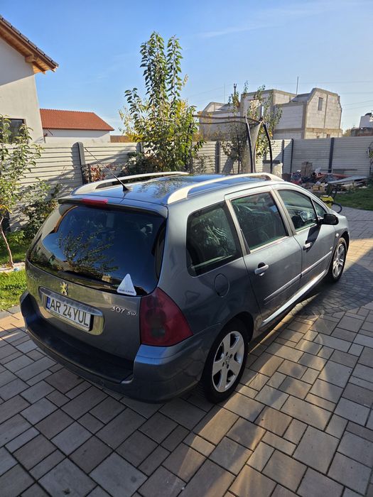 Peugeot 307 SW 7 locuri