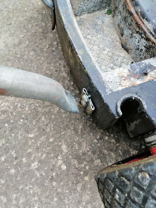 Косачка бензинова