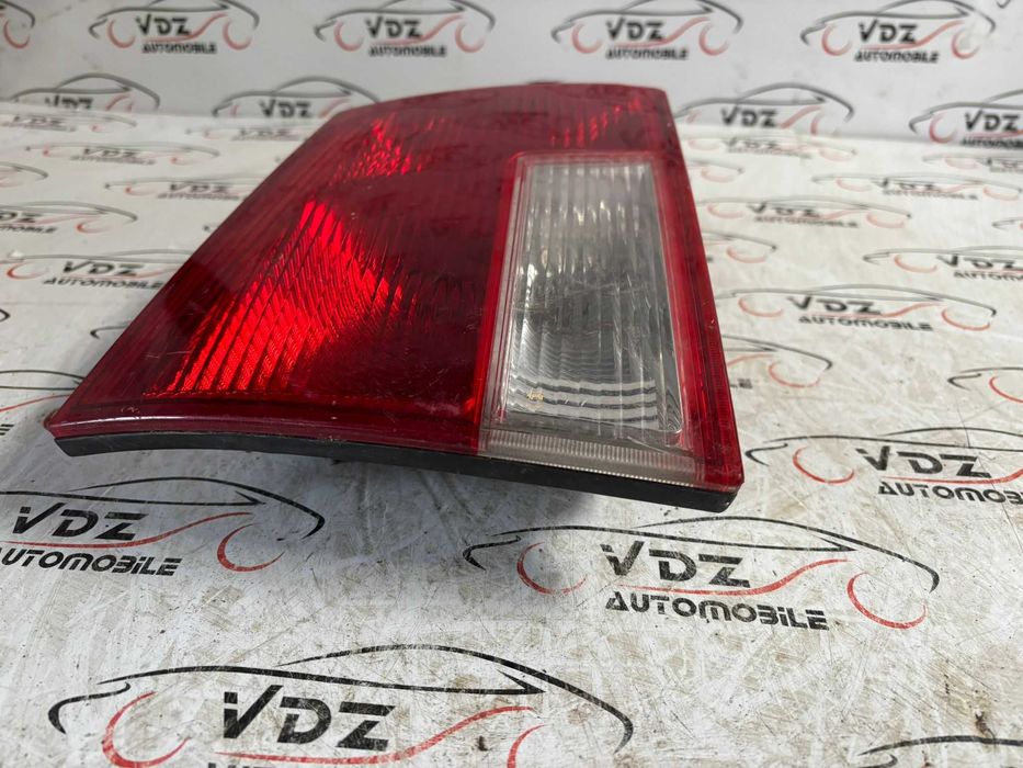 Stop stanga de pe haion Opel Vectra c an 2003 combi