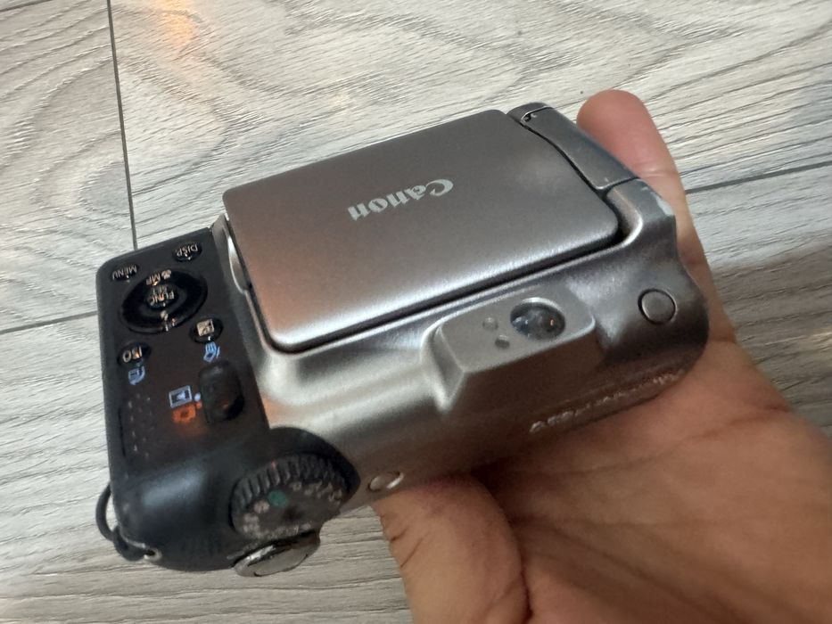 Canon powershoot A650IS defect