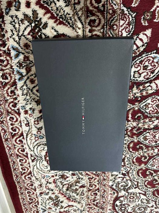 Tommy Hilfiger, мужские лоферы новые, US 10.5