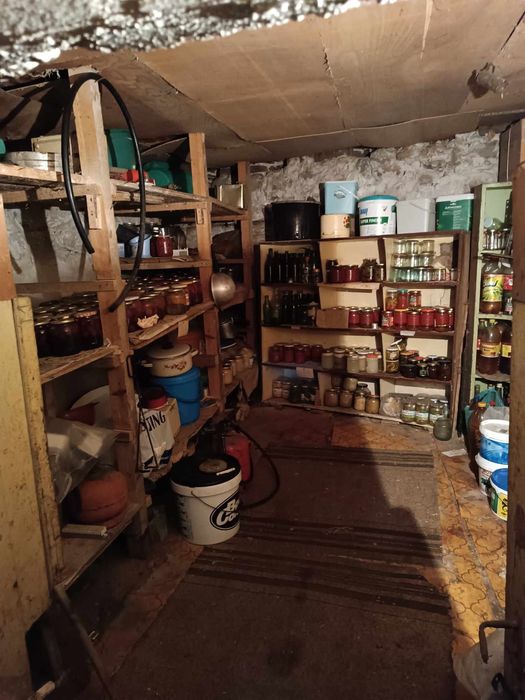 Къща на два етажа в с.Бяга