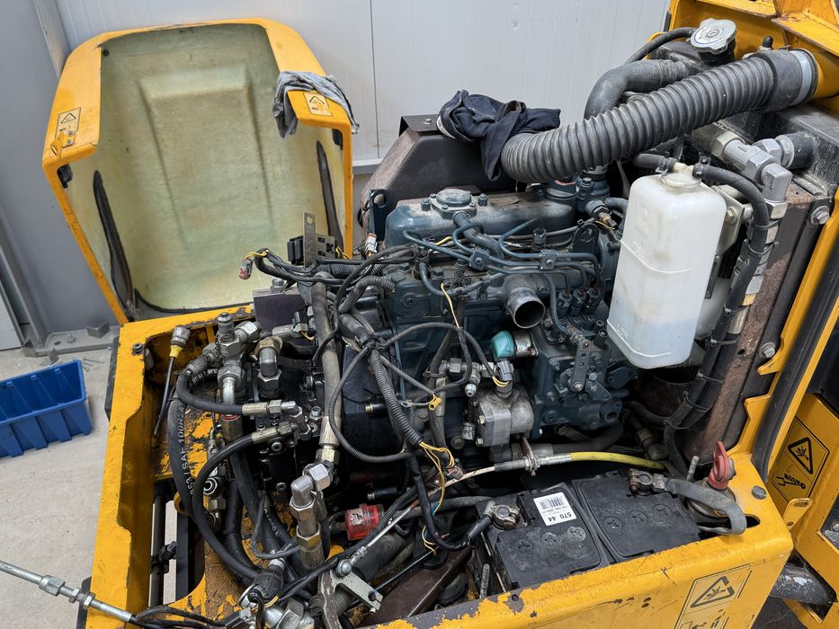 Mentenanta/ reparatii / service cilindru compactor orice tonaj