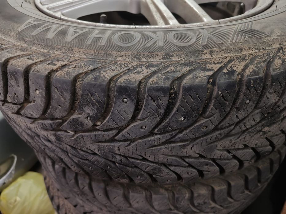 Продам зимнюю резину