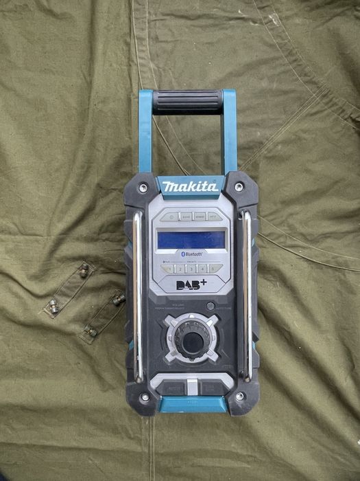MAKITA DMR112 radio boxa santier cu bluetooth