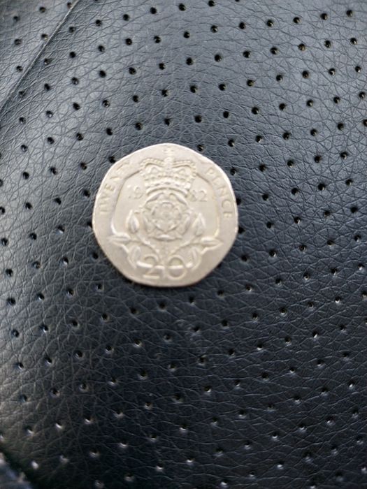 Коллекционная монета