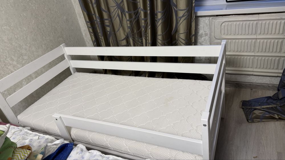 Детская кровать для детей