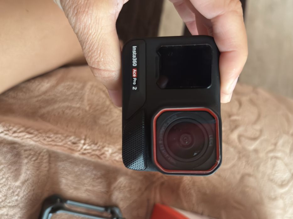 Camera Insta360 ace pro 2 + filtre ND+ xplorer grip kit