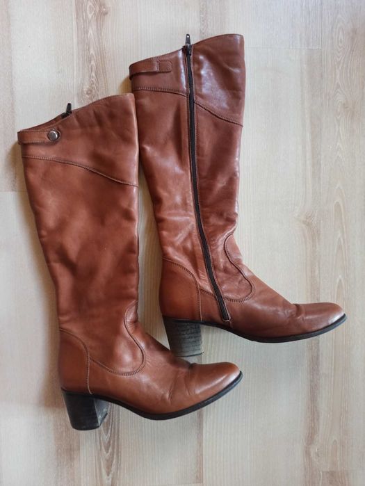 Кафяви ботуши от естествена кожа