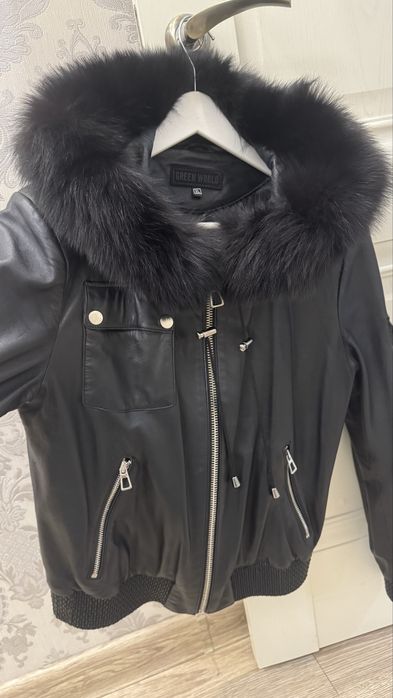 Куртка кожанная размер 42-44