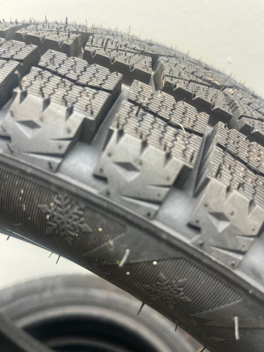 Зимние шины новые