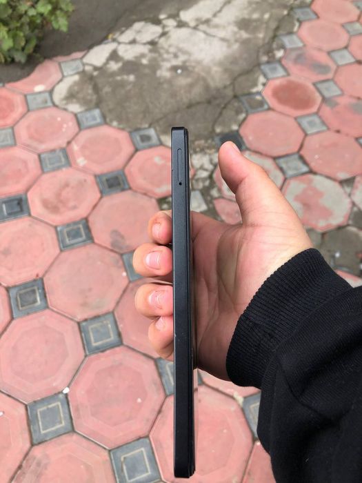 Redmi 13C holati yaxshi