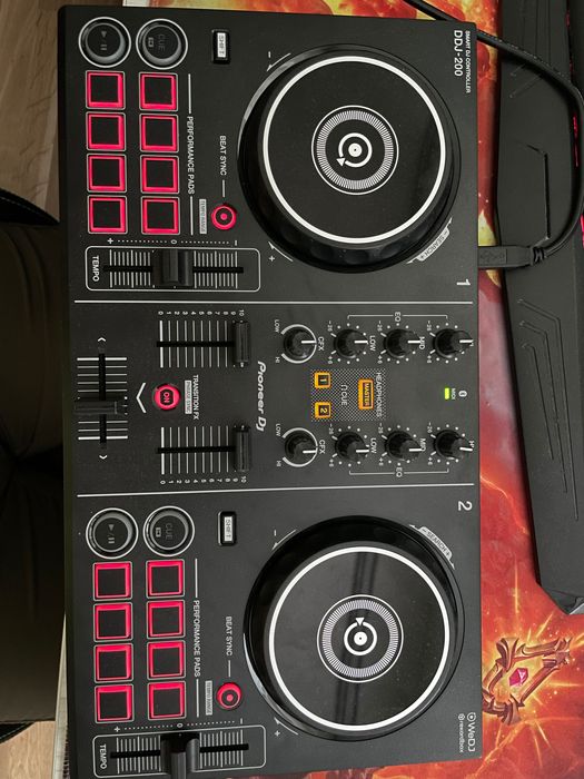 Pioneer Dj - DDJ-200