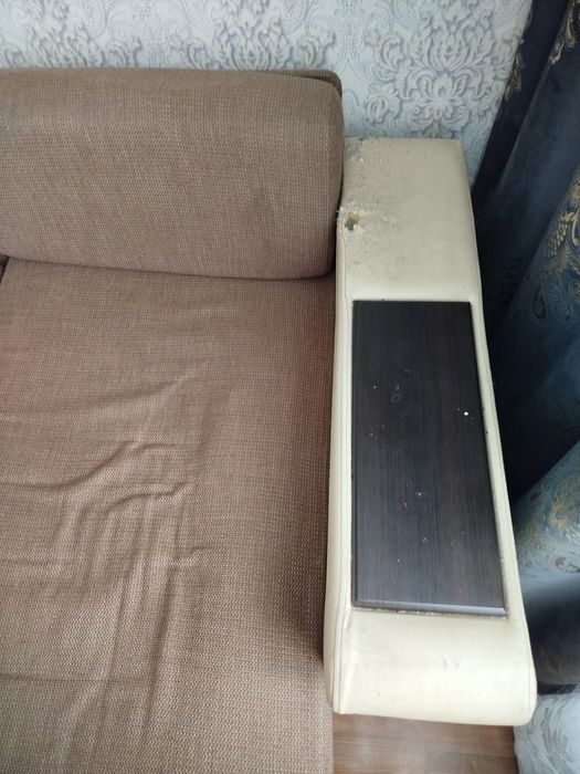 Угловой диван б/у