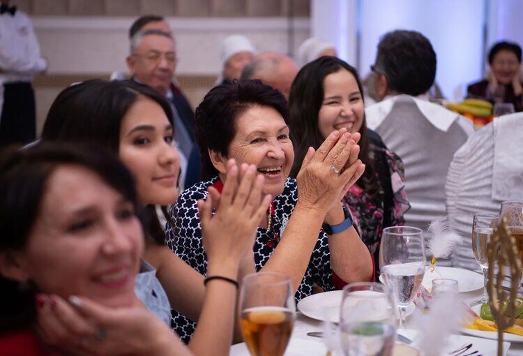 Ведущий- тамада Костанай