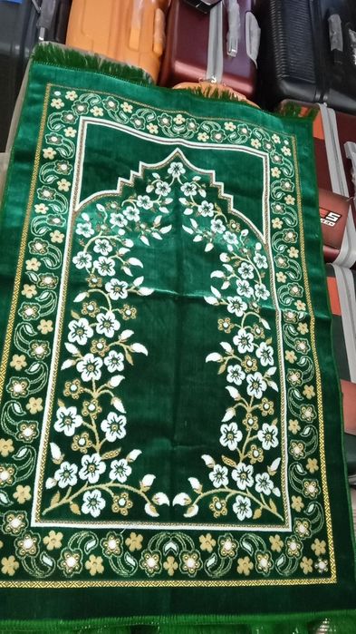 Жойнамозлар Туркия. Selen, Berat