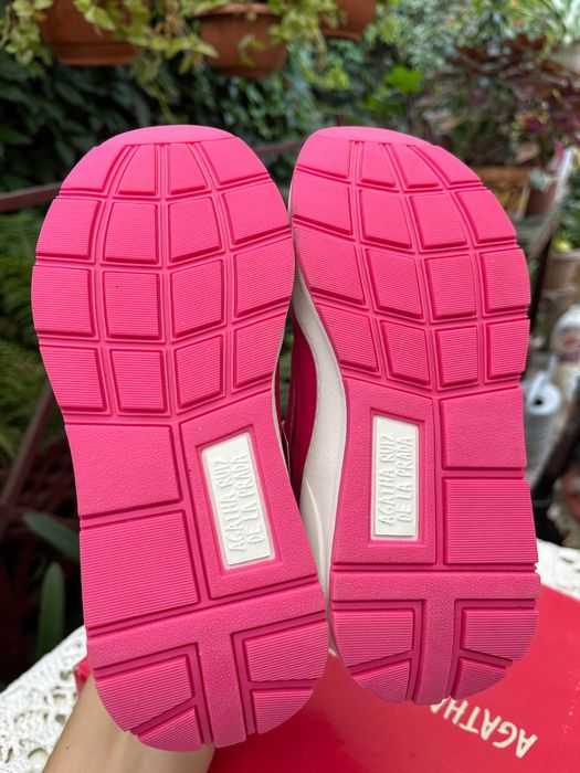 Кроссовки  на девочку  Agatha Ruiz 30р