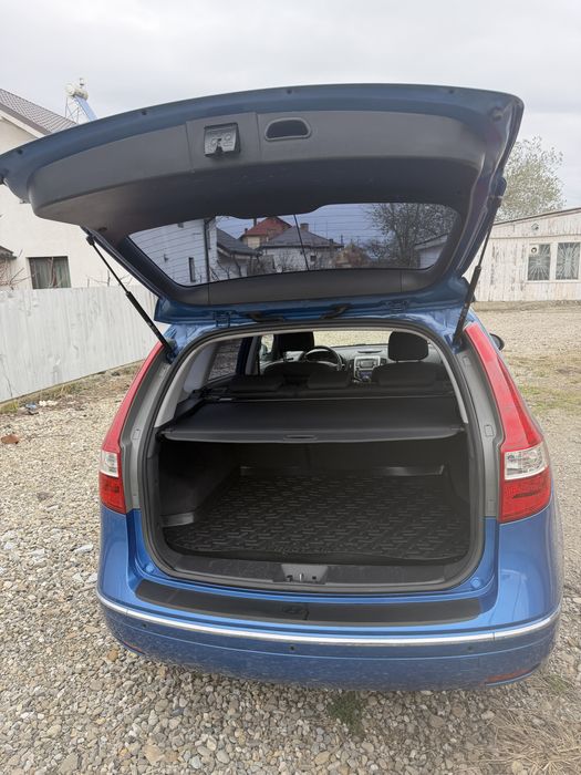 Hyundai i30 cw 1.6 diesel