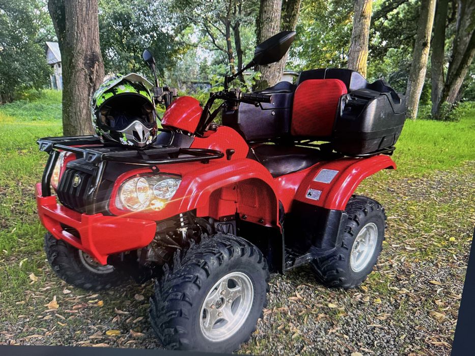 Atv Cf moto          .