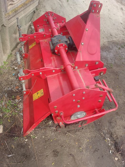 Freza 150 cm pentru tractor