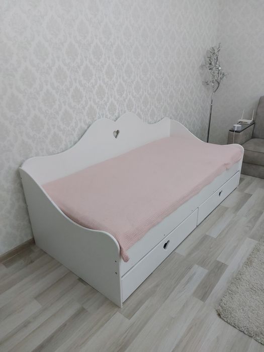 Продам детскую кровать