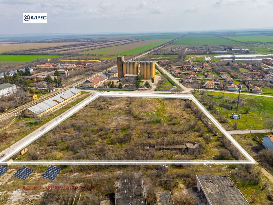 Парцел в Плевен, област-гр.Пордим площ 8680 цена 100000