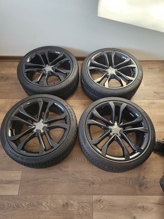 Vând jante audi r20