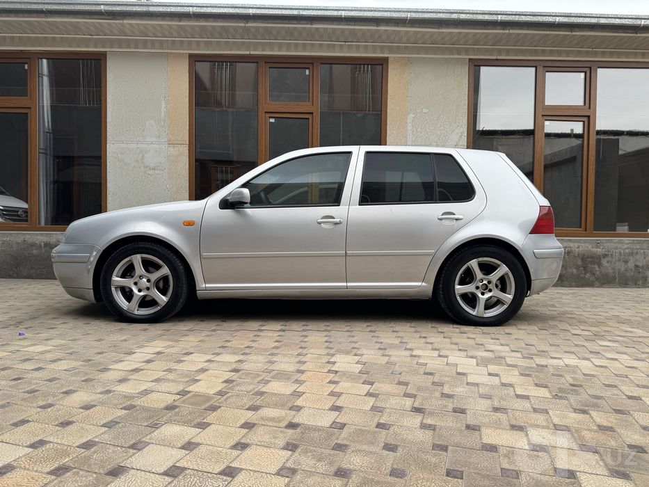 Volkswagen Golf 4
