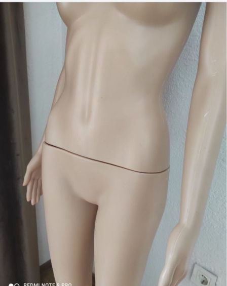 Маникены женские