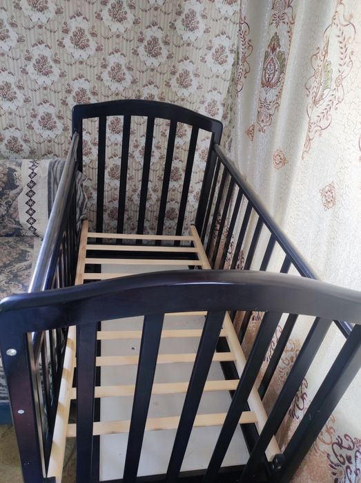 Детская кровать с матрасом