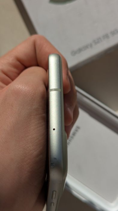 Samsung S21 FE 128 Gb White