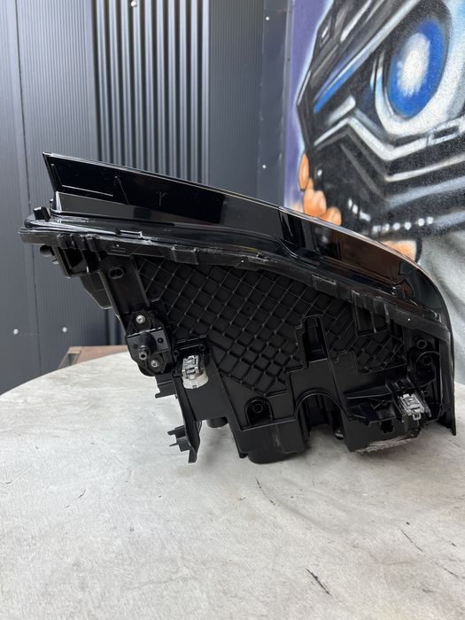 Far stanga bmw seria 5 g30 g31 facelift laser