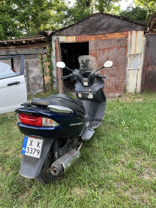 Suzuki burgman 150
