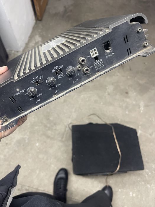 Продам или обменяю саб с усилителем