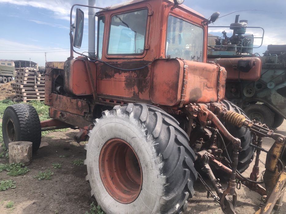 Трактор дт75 на колесном ходу