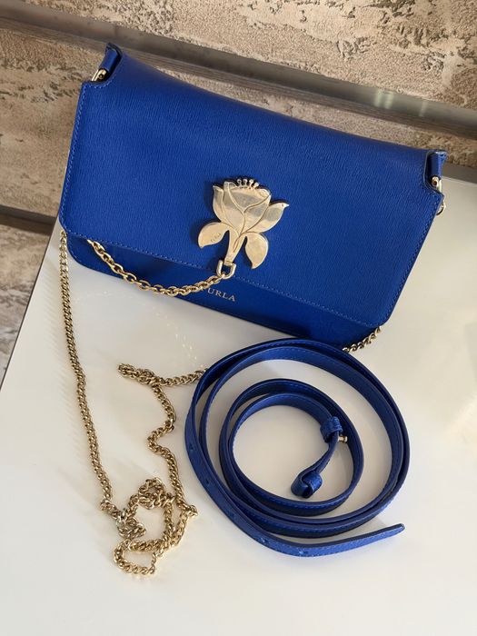 Тъмносиня чанта FURLA