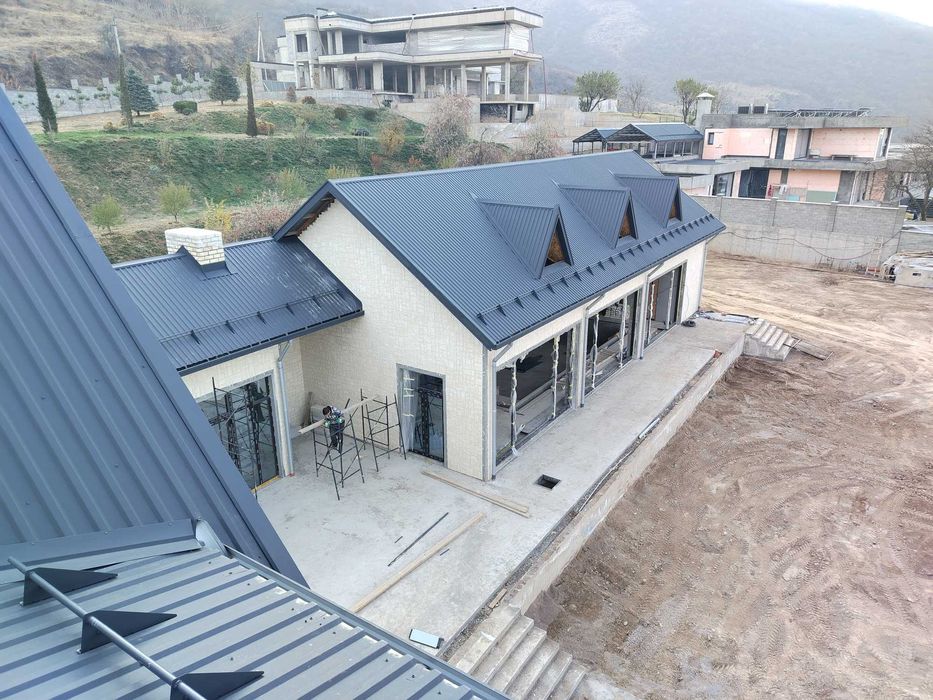 Tom yopiw xizmati. Кровельные работы.