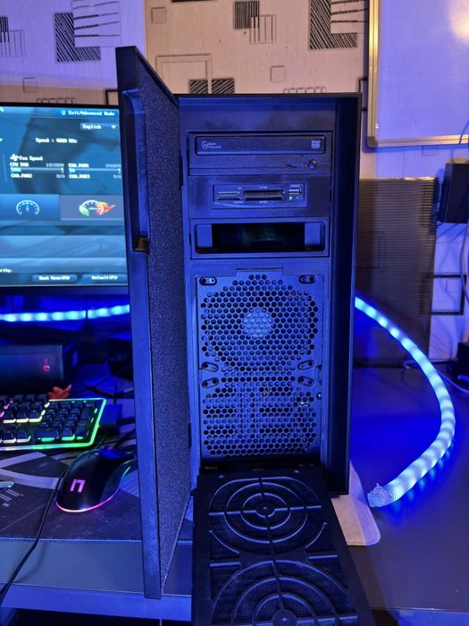 Бюджетен гейминг компютър – RX 580 8GB / 16GB RAM / SSD