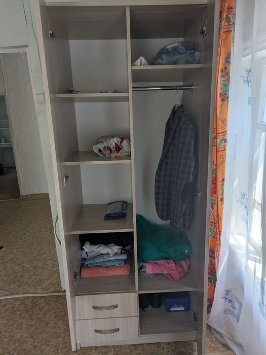 Продам шкаф для спальни